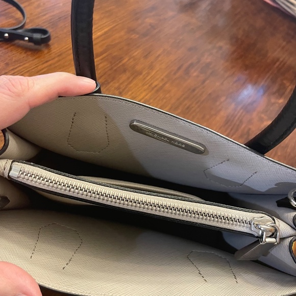 Michael Kors Mercer satchel and crossbody - Picture 11 of 16